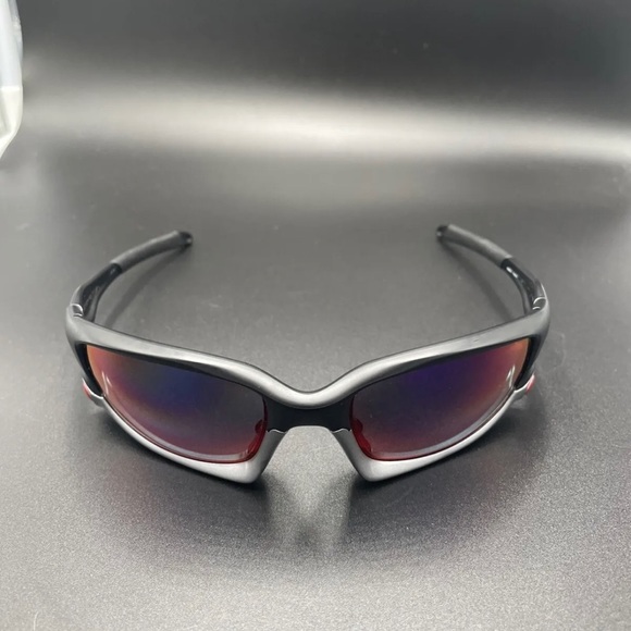 Descubrir 113+ imagen how to tighten oakley goggles Thptnganamst.edu.vn